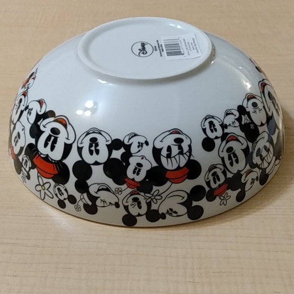 Disney Mickey Minnie Mouse Large Ceramic Serving Bowl Salad Soup Kitchen… - Picture 6 of 11